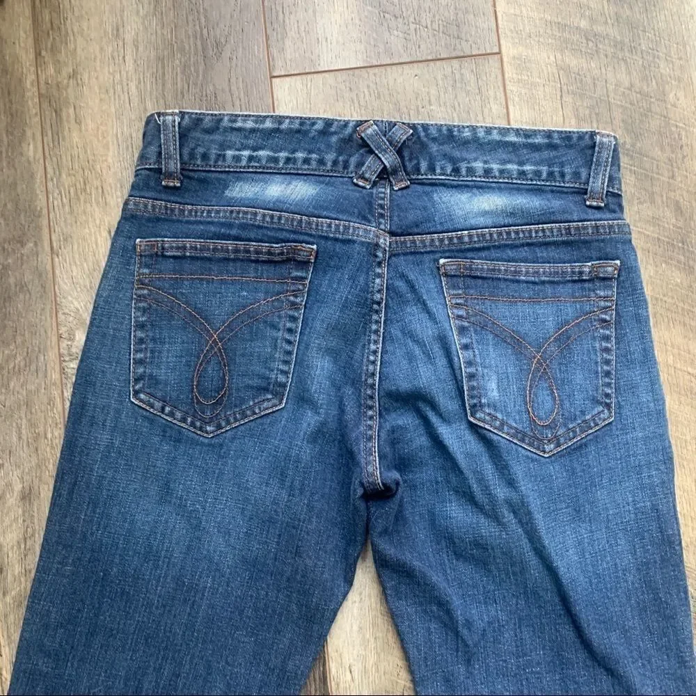 Calvin Klein Mid Rise Cropped Jeans Buttons Size 4 - Picture 10 of 10